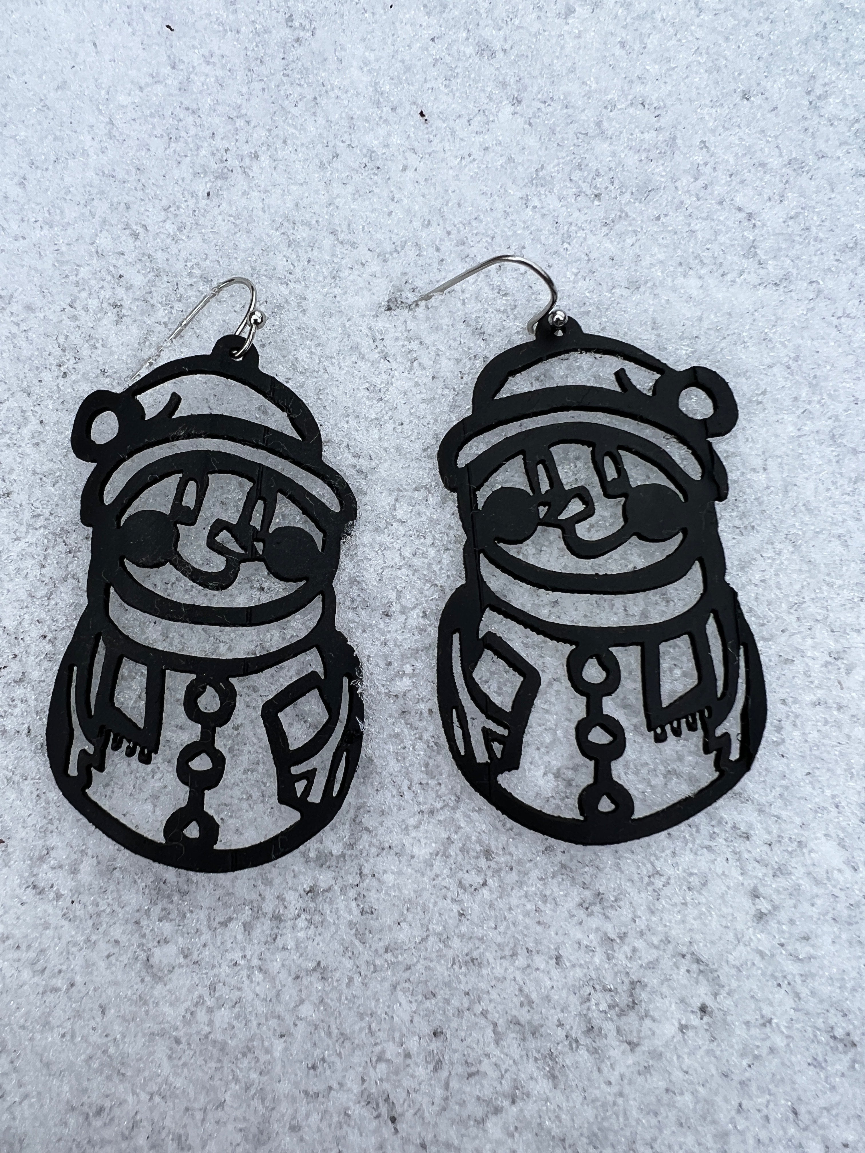 snowy the rubber snowperson earring